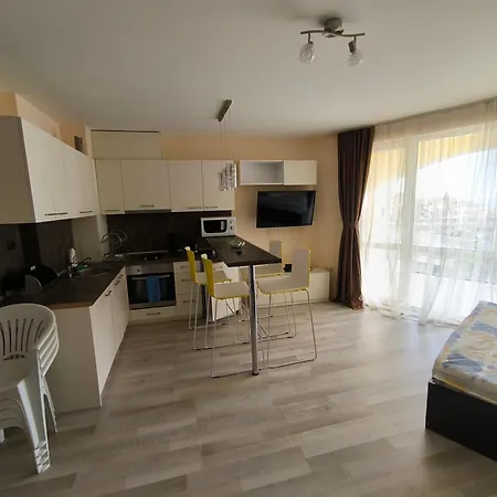 Aparthotel комплекс ивет Sveti Vlas